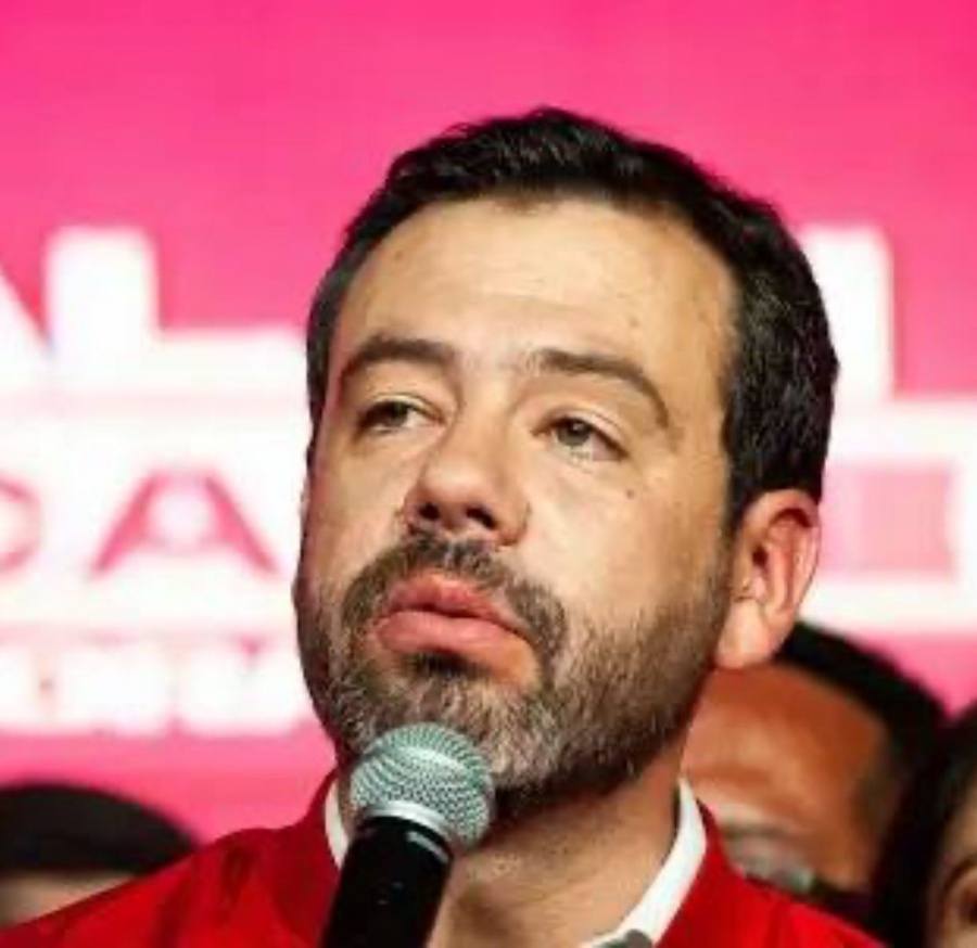 Ahora alcalde de Bogotá advierte de medidas más estrictas por uso de agua