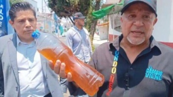 Daniel Ordo&ntilde;ez denuncia agua contaminada en la colonia Gabriel Ramos Mill&aacute;n