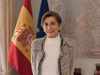 Aumentan tensiones: retiran a embajadora de Espa&ntilde;a de Argentina