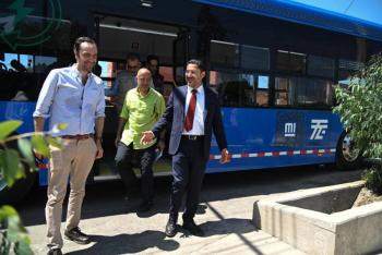 Troleb&uacute;s Avenida Aztecas registra un 93% de avance, destaca Batres
