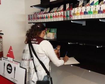 Suspenden 38 establecimientos por venta de vapeadores