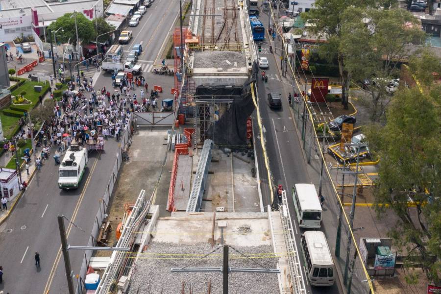 Prohíben a la oposición hablar sobre la Línea 12 del Metro