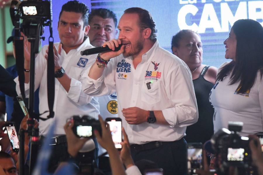 Santiago Taboada se compromete con el bienestar animal en la Ciudad de México