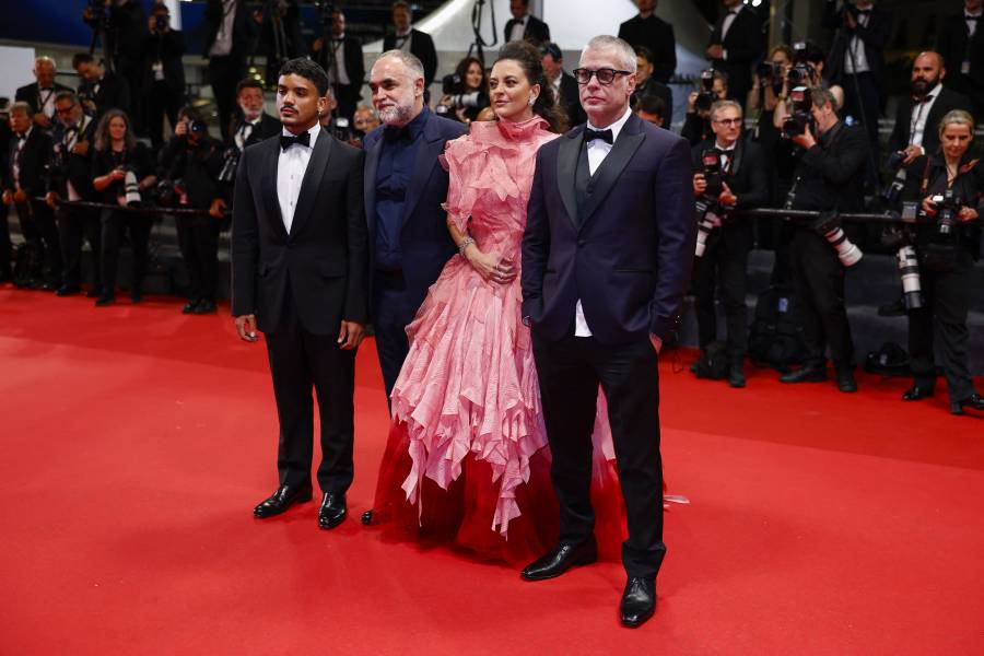 El brasile&ntilde;o Karim Ainouz sube la temperatura en Cannes con 