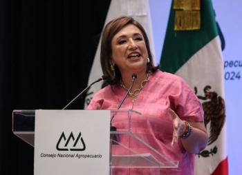 Xóchitl Gálvez se solidariza con Máynez y candidatos de MC tras colapso de escenario