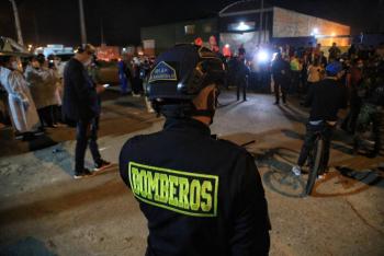 Un muerto y decenas de heridos por explosión de fábrica de pólvora en Colombia