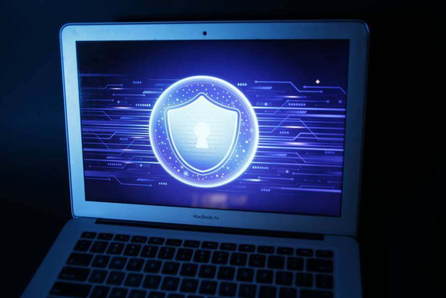 Automatización y alianzas estratégicas: claves para la ciberseguridad empresarial 2024