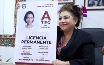 Clara Brugada ofrece revivir la licencia para conducir permanente