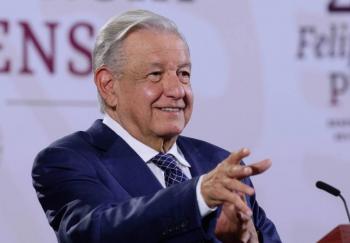 AMLO pide disfrutar el encuentro Cruz Azul vs Am&eacute;rica sin ponerse nerviosos
