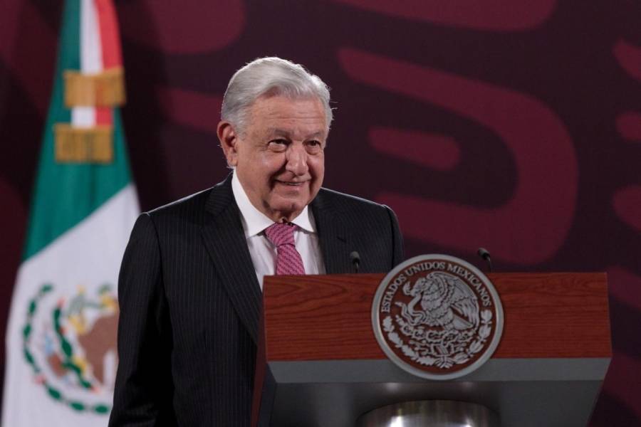 AMLO confiado en que seguir&aacute; la transformaci&oacute;n