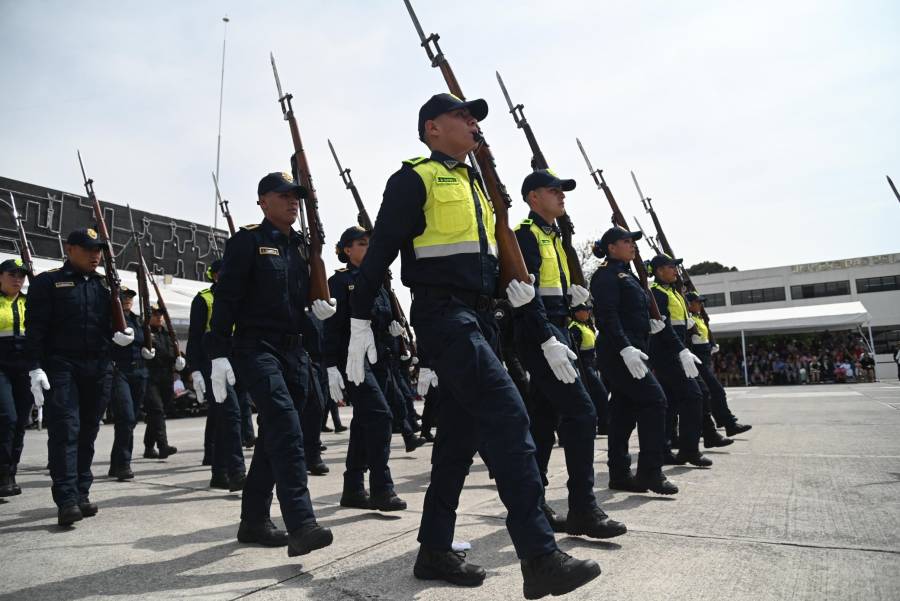 Destaca Batres contribución de policías graduados de la UNIPOL para disminuir delitos de alto impacto