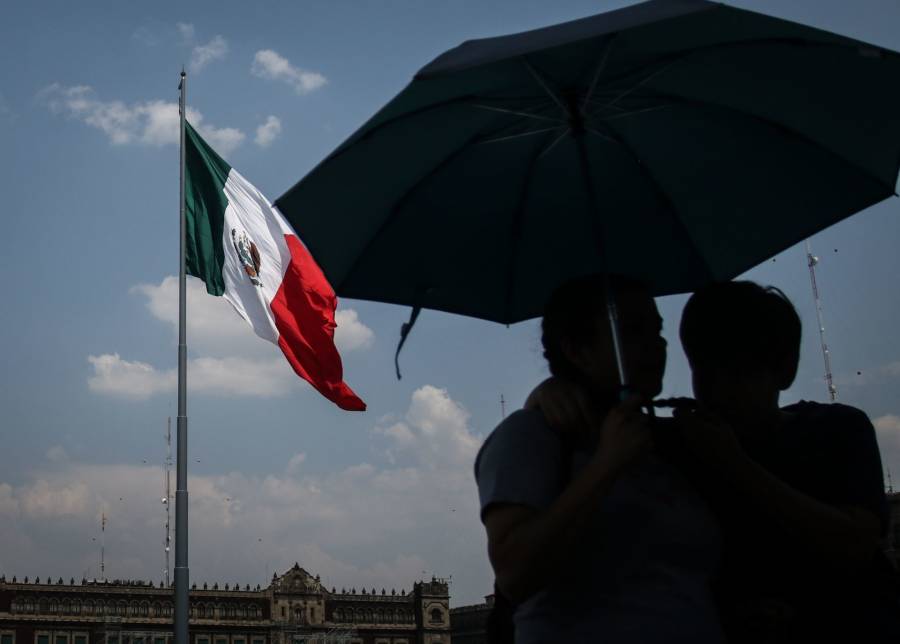 Aumentan los casos de golpes de calor y defunciones durante la temporada de calor en México