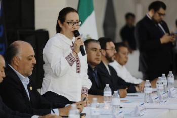 Azucena Cisneros Coss promete transparencia y apoyo al sector empresarial en Ecatepec