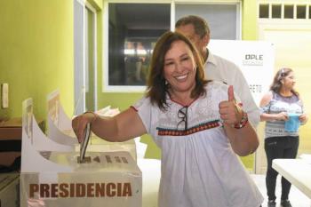 Nahle, Yunes y Deschamps votan en Veracruz