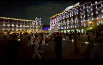 Se va llenando Z&oacute;calo para celebrar posible triunfo de Claudia Sheinbaum