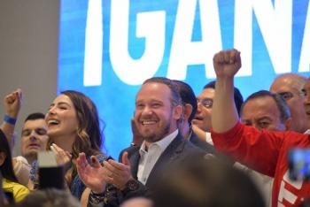 En Ciudad de M&eacute;xico y Monterrey ambos candidatos punteros se dicen triunfadores