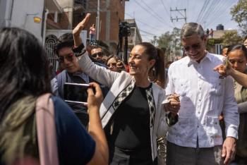 Claudia dar&aacute; mensaje a medios luego de que de tendencias INE