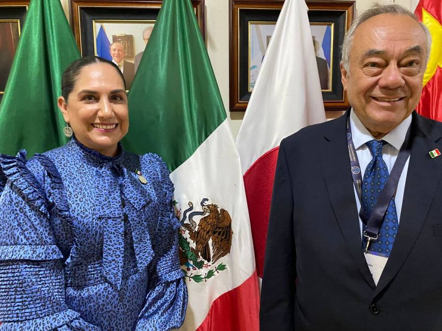México presente en la toma de posesión del presidente de El Salvador
