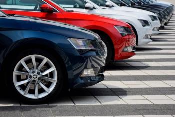 Crece 12.3% la venta de veh&iacute;culos ligeros en mayo: Inegi