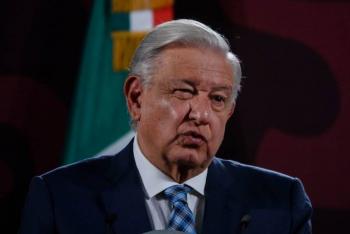AMLO niega endurecimiento de pol&iacute;ticas migratorias tras conversaci&oacute;n con Biden