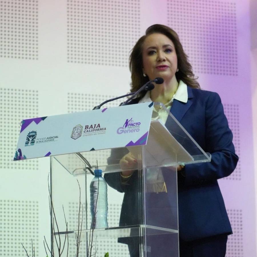 Las mujeres somos una fuerza poderosa de cambio, afirma Yasmín Esquivel