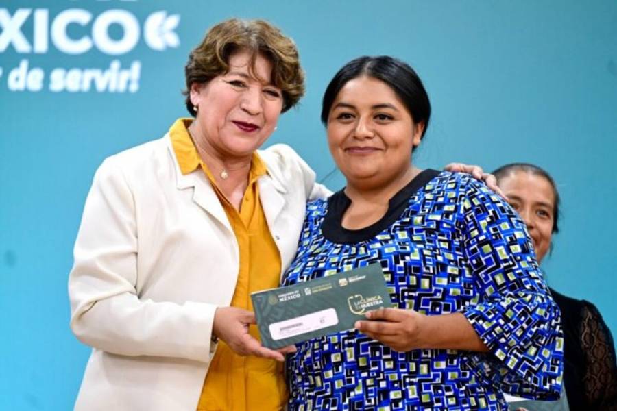 Delfina Gómez arranca la entrega de más de Mil tarjetas de Salud y Bienestar para el Edomex