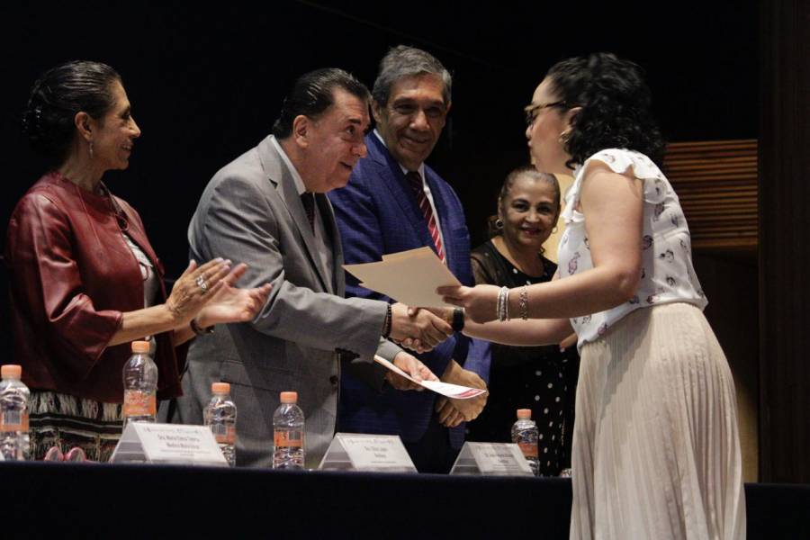 SEDESA reconoce 83 instituciones por crear “Espacios 100 por ciento Libres de Tabaco y Emisiones”