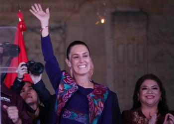 Claudia Sheinbaum se re&uacute;ne con Garc&iacute;a Harfuch y Lajous en su casa de transici&oacute;n