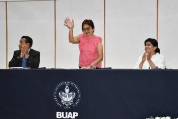 Iaugura Lilia Cedillo Tercer Verano de Actualizaci&oacute;n Docente del nivel medio superior