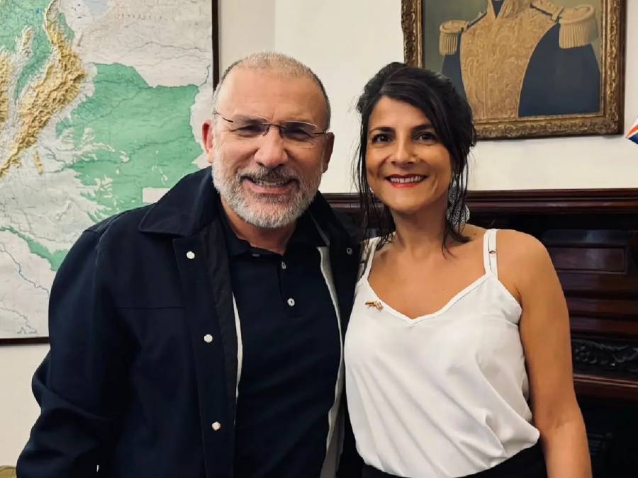 Irene V&eacute;lez Torres asume como c&oacute;nsul general de Colombia en Londres