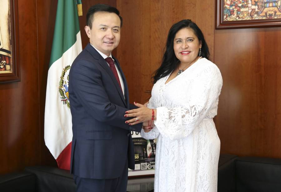 Fortalecen relaciones M&eacute;xico-China: se re&uacute;nen presidenta del Senado y embajador de ese pa&iacute;s