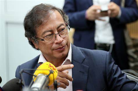Gustavo Petro cancela asistencia a Cumbre de Paz en Suiza