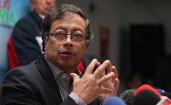 Petro solicita apoyo sueco para programas de inclusi&oacute;n econ&oacute;mica en Colombia