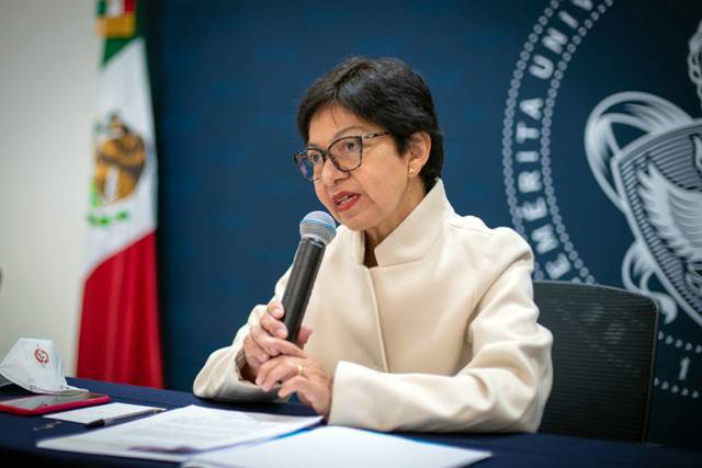 Profesores hora clase son el pilar de la educación en la institución: Lilia Cedillo