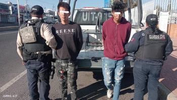 Detiene Guardia Civil a dos Sujetos cuando Intentaban asaltar a un taxista con pistola 