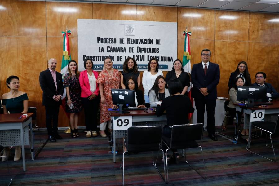 Comienza INE entrega de constancias a diputaciones federales de mayor&iacute;a relativa