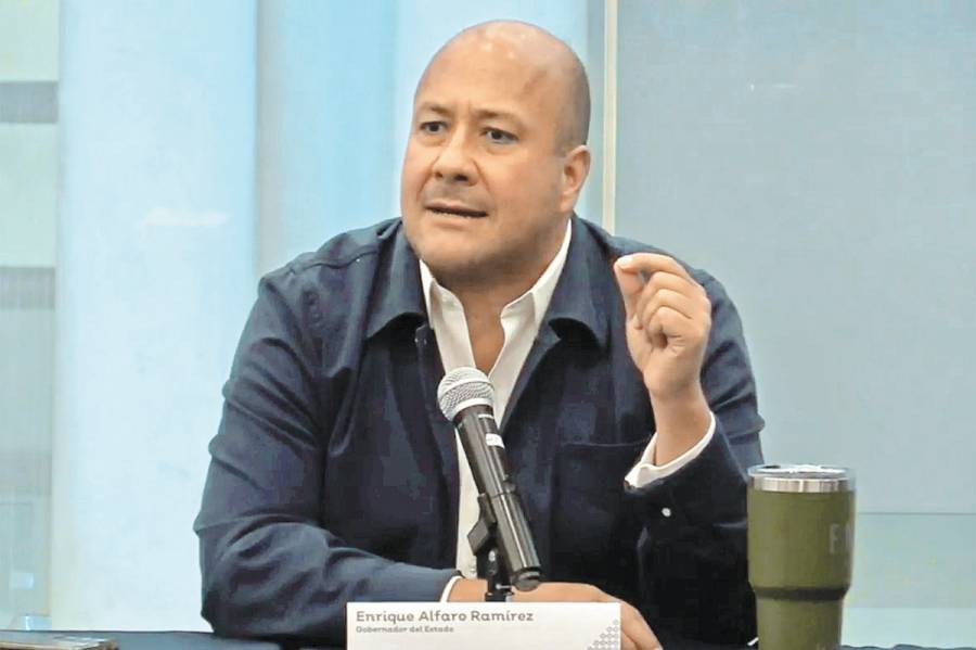 Enrique Alfaro anuncia su retiro temporal de la política para posiblemente dedicarse al fútbol