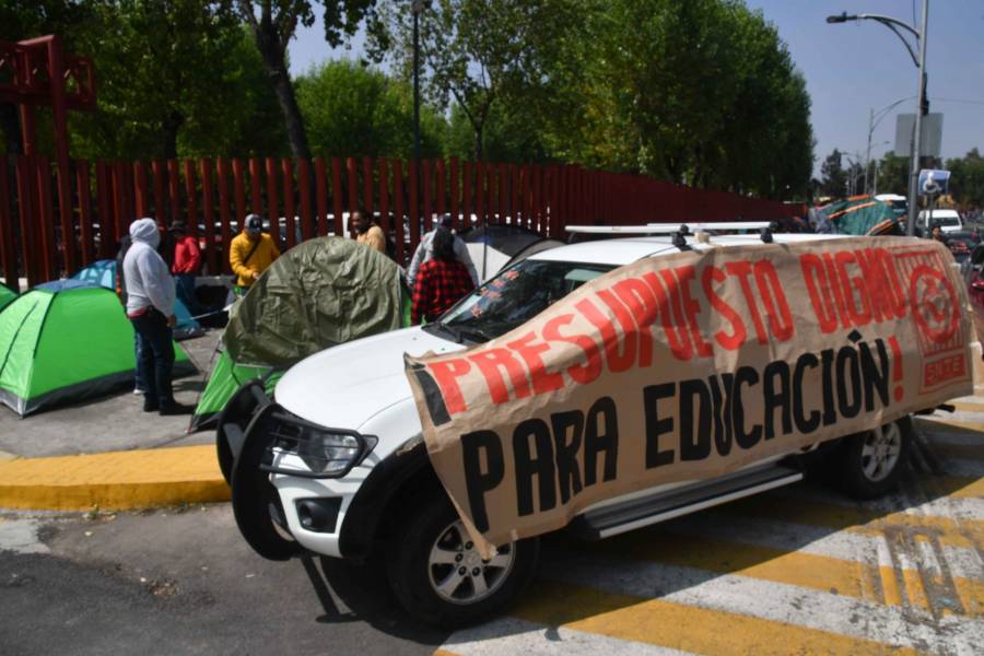 Maestros de Yucatán recibirán incremento salarial retroactivo a enero 2024