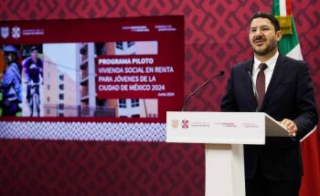 Vecinos de la colonia Cuchilla del Tesoro reportan olor a combustible; autoridades investigan posible huachicoleo