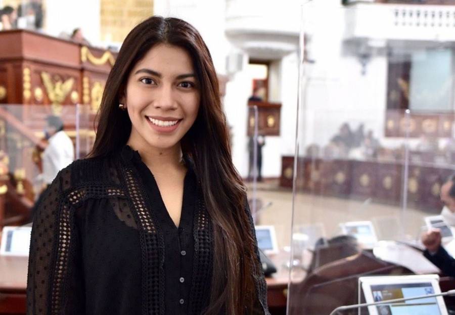 Diputada Frida Guillén critica programa piloto de renta para Jóvenes del Jefe de Gobierno