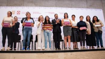 Encabeza Batres entrega de apoyos de “Bienestar para las Mujeres en situaci&oacute;n de violencia 2024”
