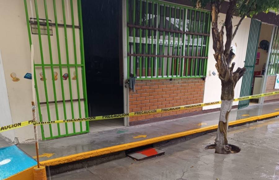Supervisan Planteles Escolares en SLP ante Lluvias Intensas