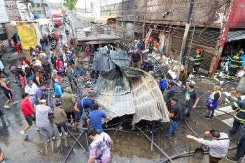 Incendio en el mercado de La Merced afecta 25 puestos y siete locales en la Ciudad de M&eacute;xico