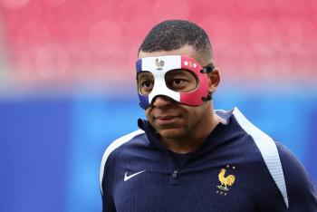 EURO 2024 | Mbapp&eacute; ya se entrena con una m&aacute;scara tras fracturarse la nariz