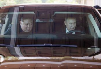 Kim Jong-un y Putin, intercambian regalos