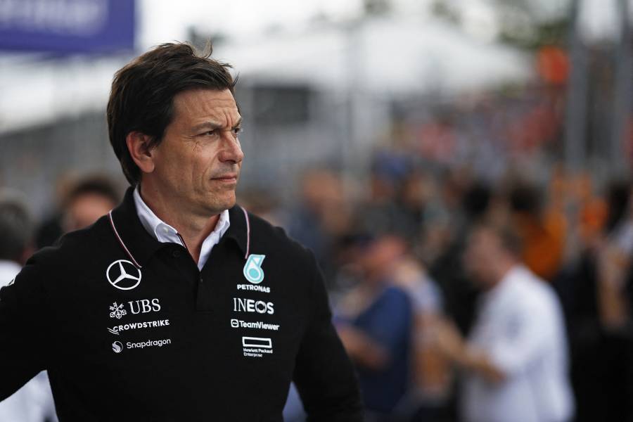 F1 | Toto Wolff critica mail que acusa a Mercedes de perjudicar a Hamilton