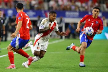 Chile y Per&uacute; se estrenan con empate sin goles en la Copa Am&eacute;rica