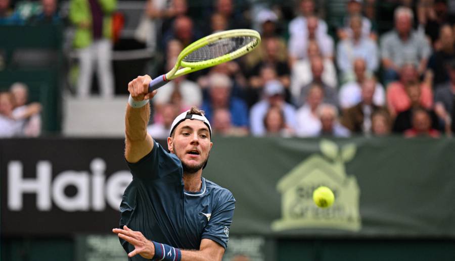 Zverev cae en semifinales de Halle ante Hurkacz, que se enfrentará a Sinner