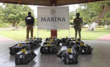 Semar asegura m&aacute;s de media tonelada de coca&iacute;na en Puerto de L&aacute;zaro C&aacute;rdenas