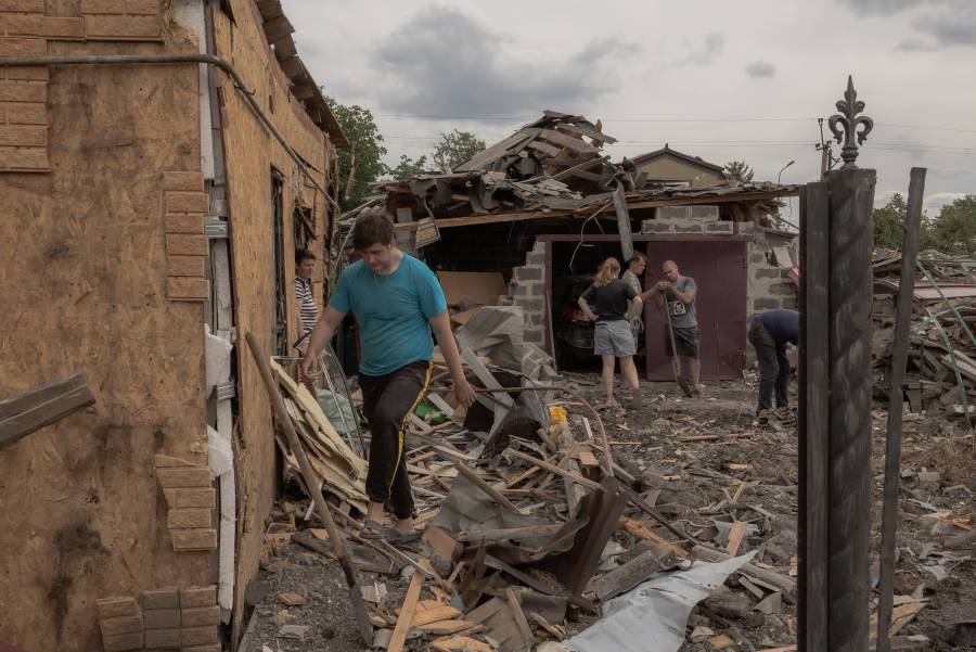 Estados Unidos dice que ayudar&aacute; a imprimir libros escolares en Ucrania tras el ataque de Rusia